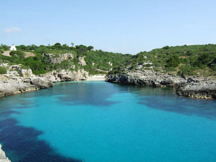 fishingtripmenorca.co.uk boat tours to Cala Binidali in Minorca