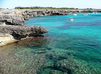 www.fishingtripmenorca.co.uk boat trips to Cala Blanca in Menorca